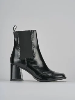 Stivaletti tacco 8cm pelle nero