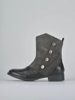 Stivaletti tacco 2cm pelle nero