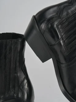 Stivaletti tacco 4cm pelle nero