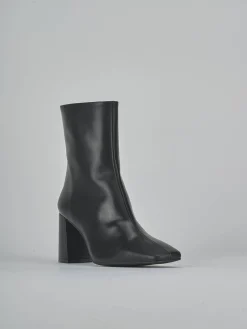 Stivaletti tacco 7cm pelle nero