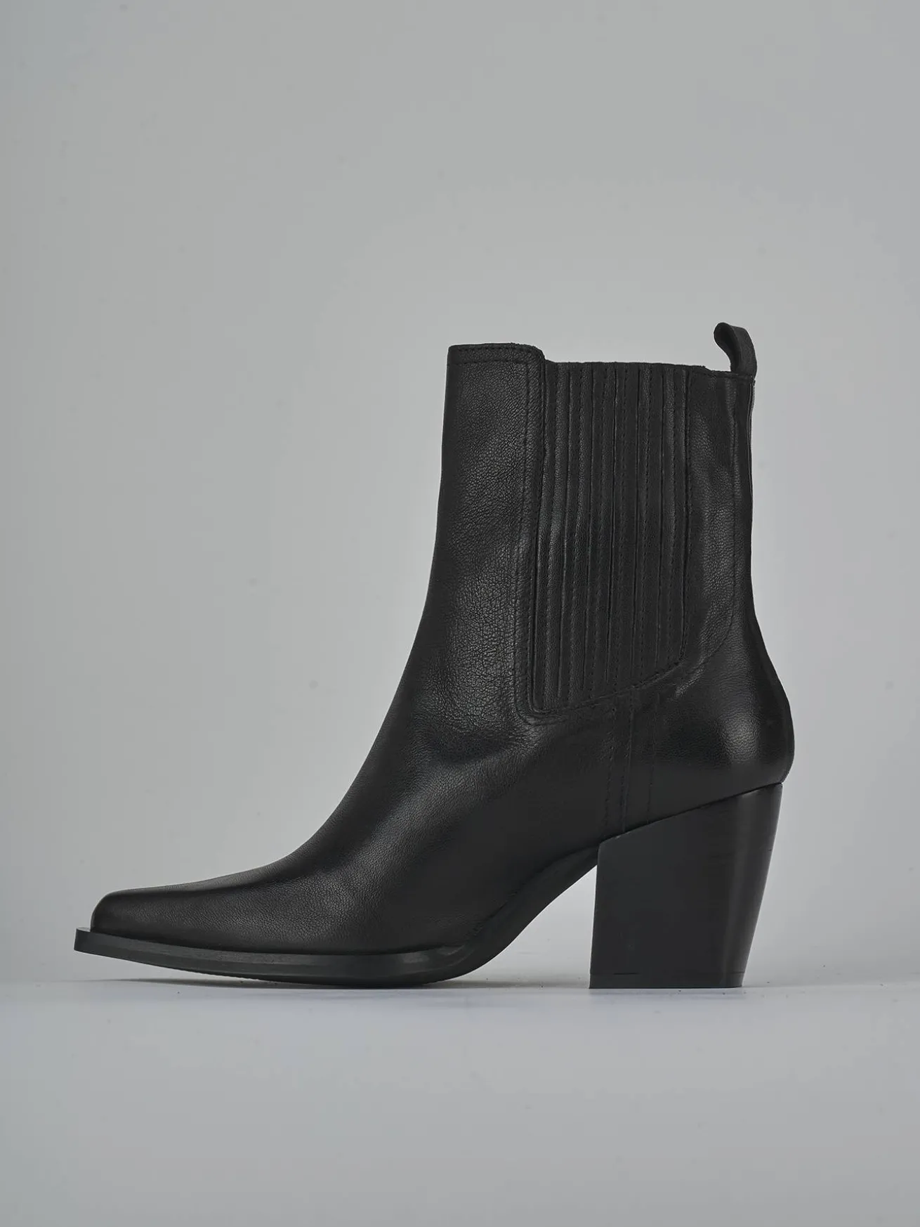 Stivaletti tacco 8cm pelle nero