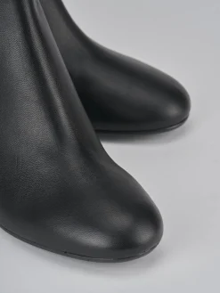 Stivaletti tacco 6cm pelle nero