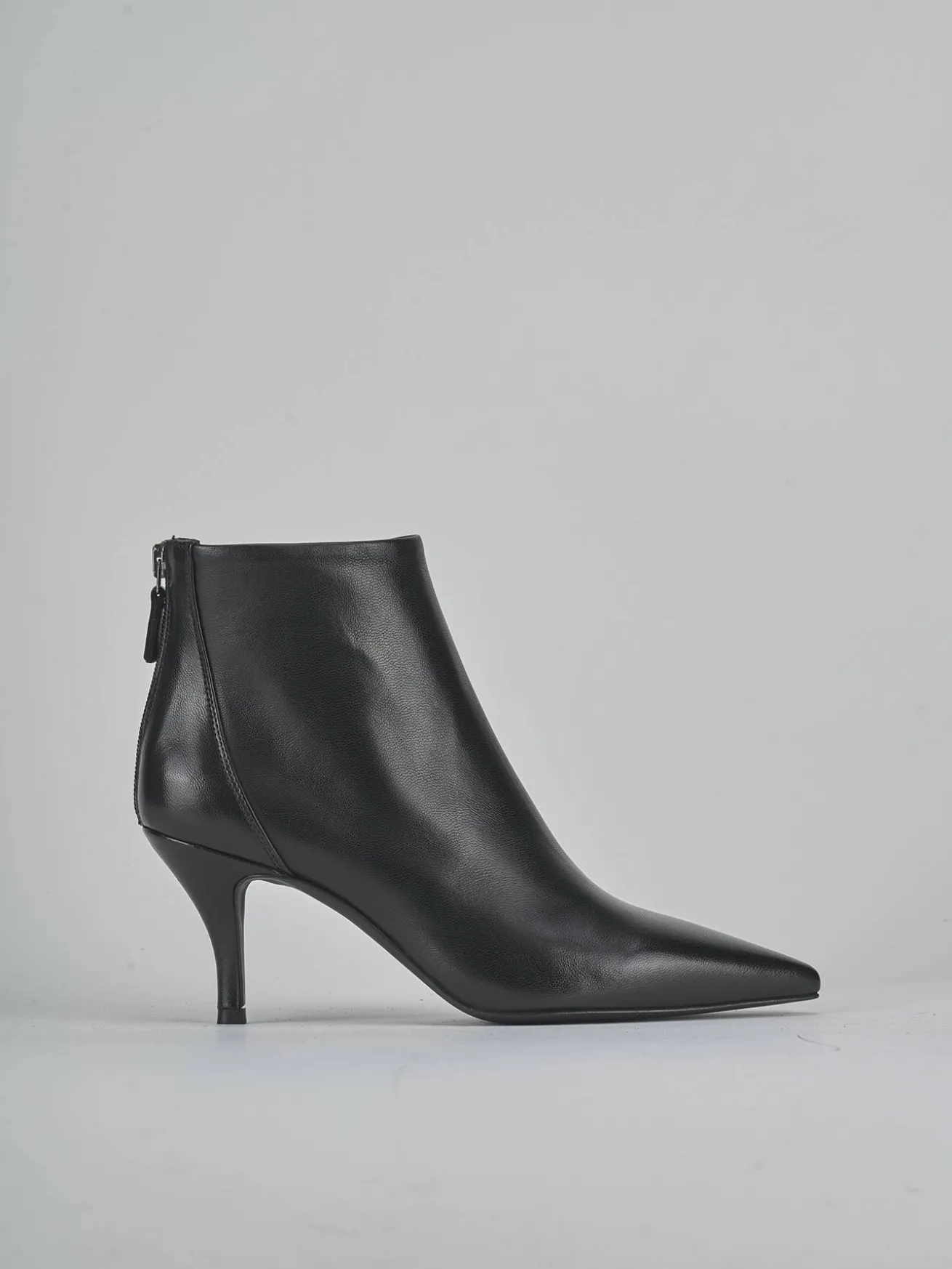 Stivaletti tacco 7cm pelle nero
