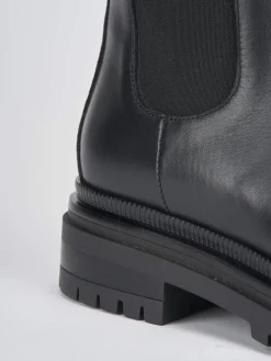 Stivaletti tacco 3cm pelle nero