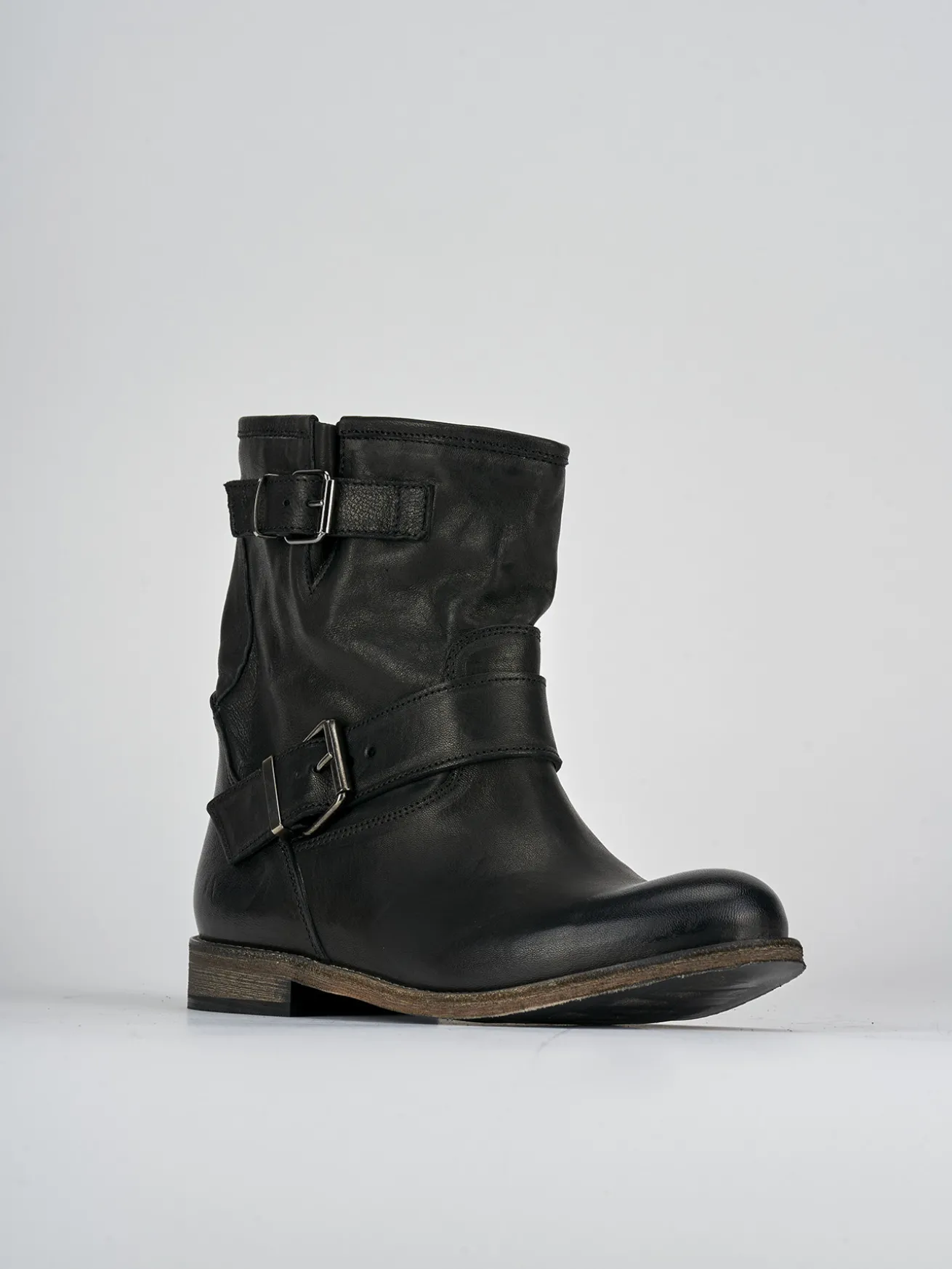 Stivaletti tacco 1cm pelle nero