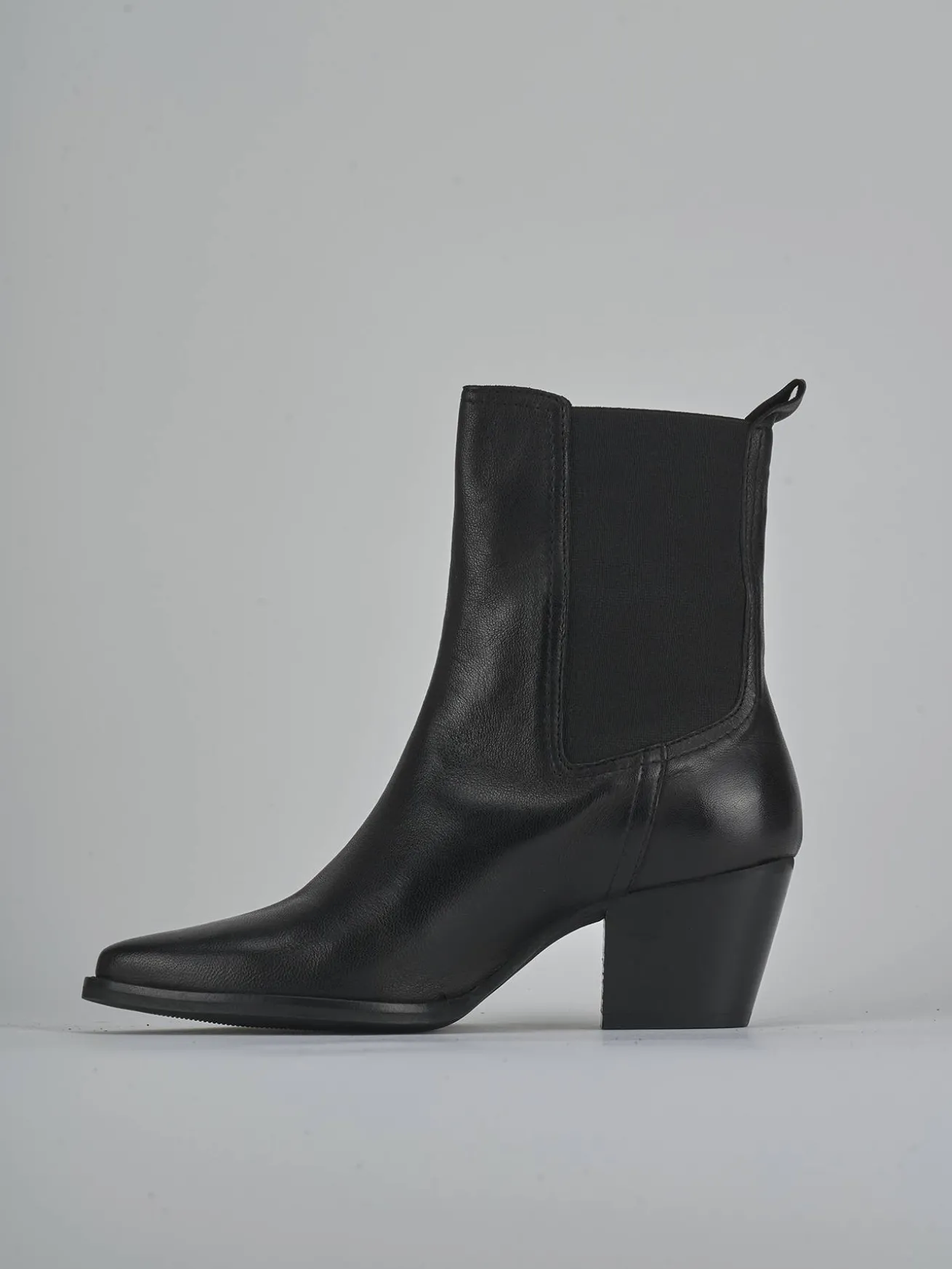 Stivaletti tacco 7cm pelle nero