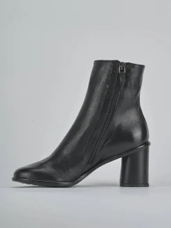 Stivaletti tacco 6cm pelle nero