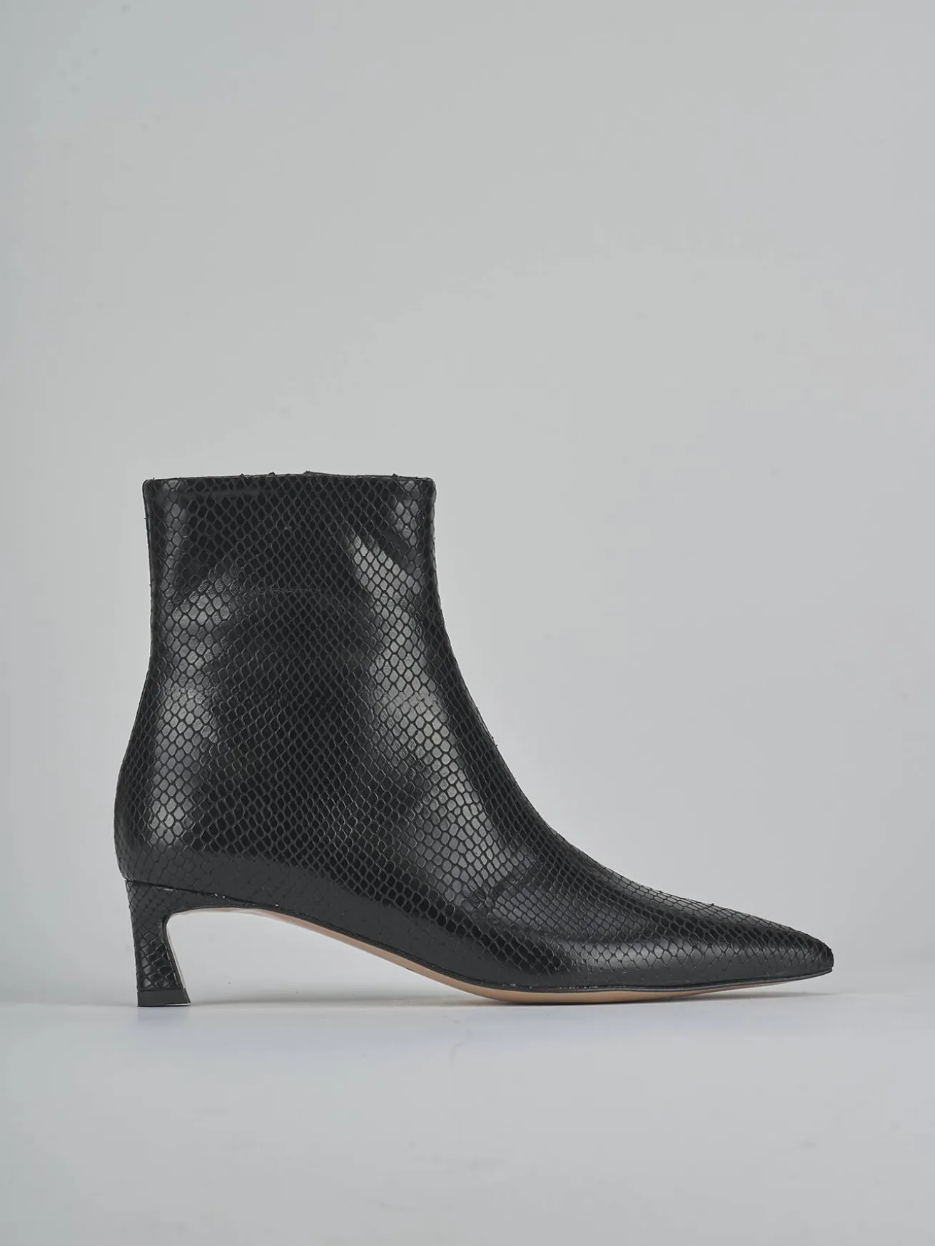 Stivaletti tacco 5cm pitone nero