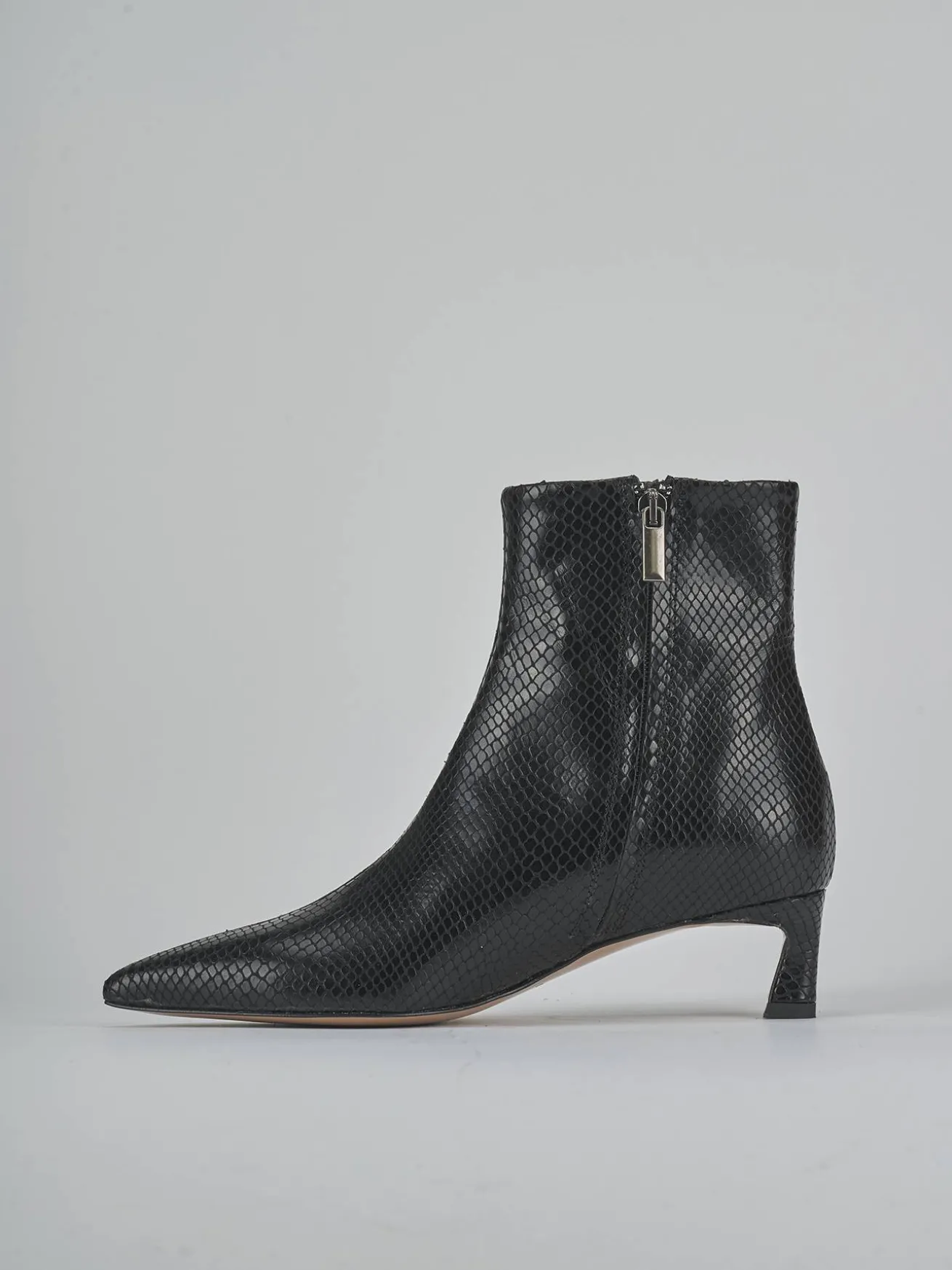 Stivaletti tacco 5cm pitone nero