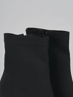 Stivaletti tacco 7cm tessuto nero