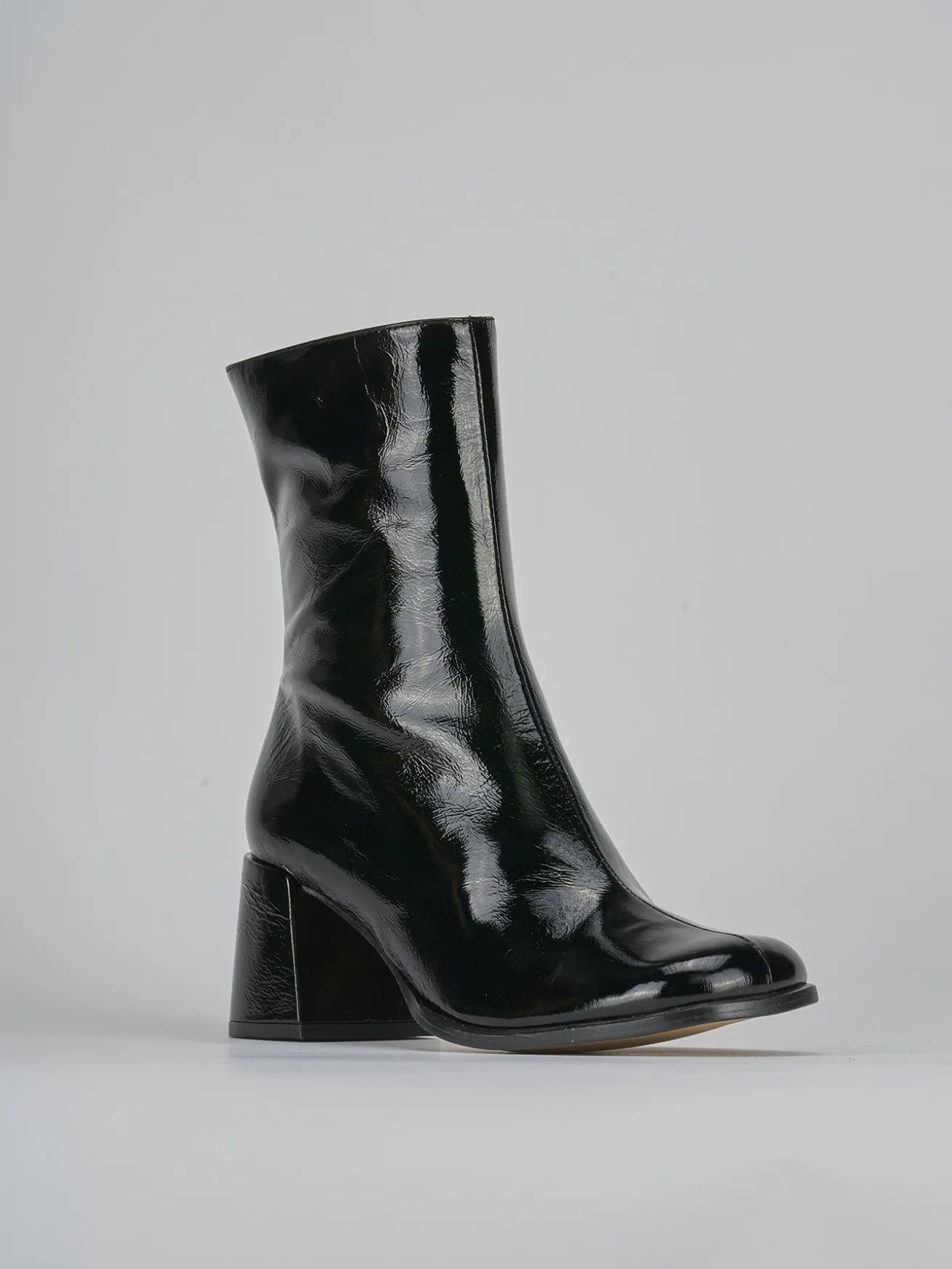 Stivaletti tacco 5cm vernice nero