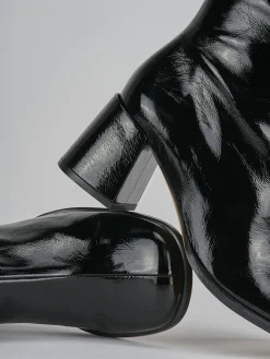 Stivaletti tacco 5cm vernice nero