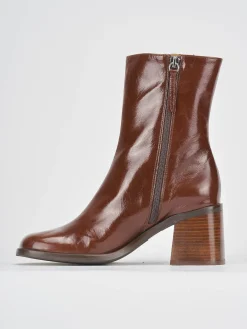 Stivaletti tacco 8cm vernice testa