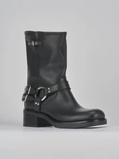 Stivaletto biker tacco 2 cm nero pelle