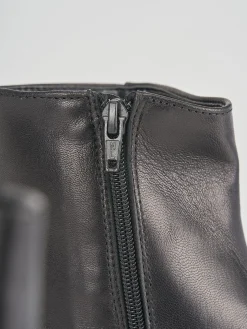 Stivaletto tacco 5 cm nero pelle