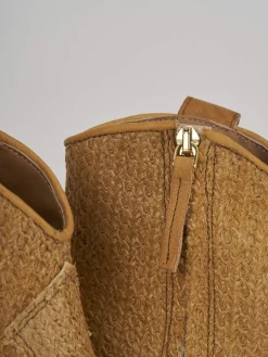 Stivaletto texano tacco 7 cm beige pelle