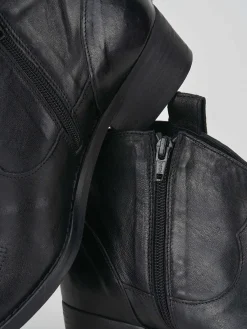 Stivaletto texano tacco 3 cm nero pelle