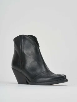 Stivaletto texano tacco 6 cm nero pelle