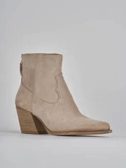 Stivaletto texano tacco 6 cm beige camoscio