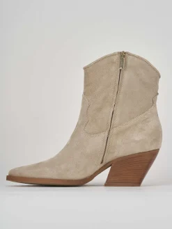 Stivaletto texano tacco 7cm beige camoscio