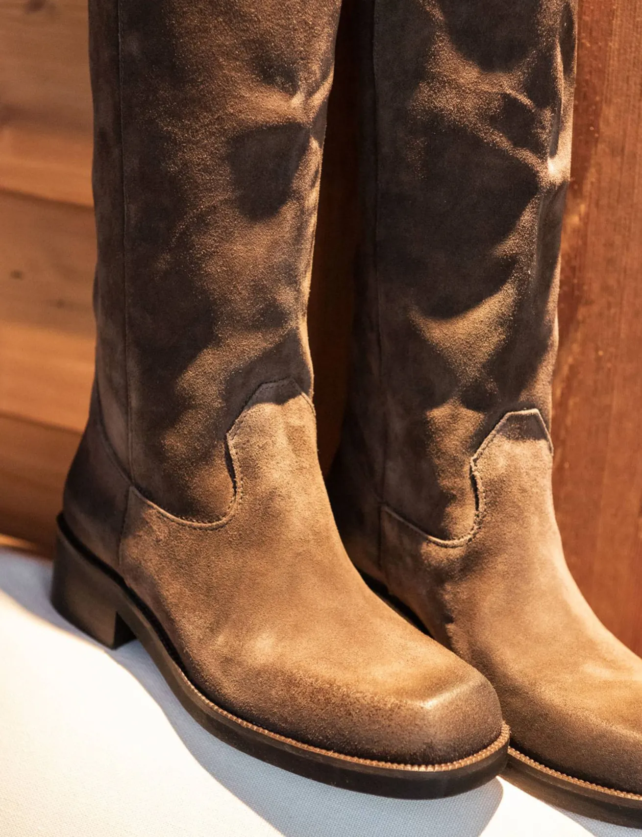 Stivali tacco 4cm camoscio testa