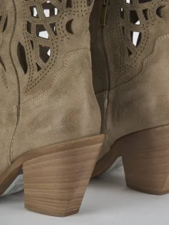 Stivali tacco 7cm camoscio beige