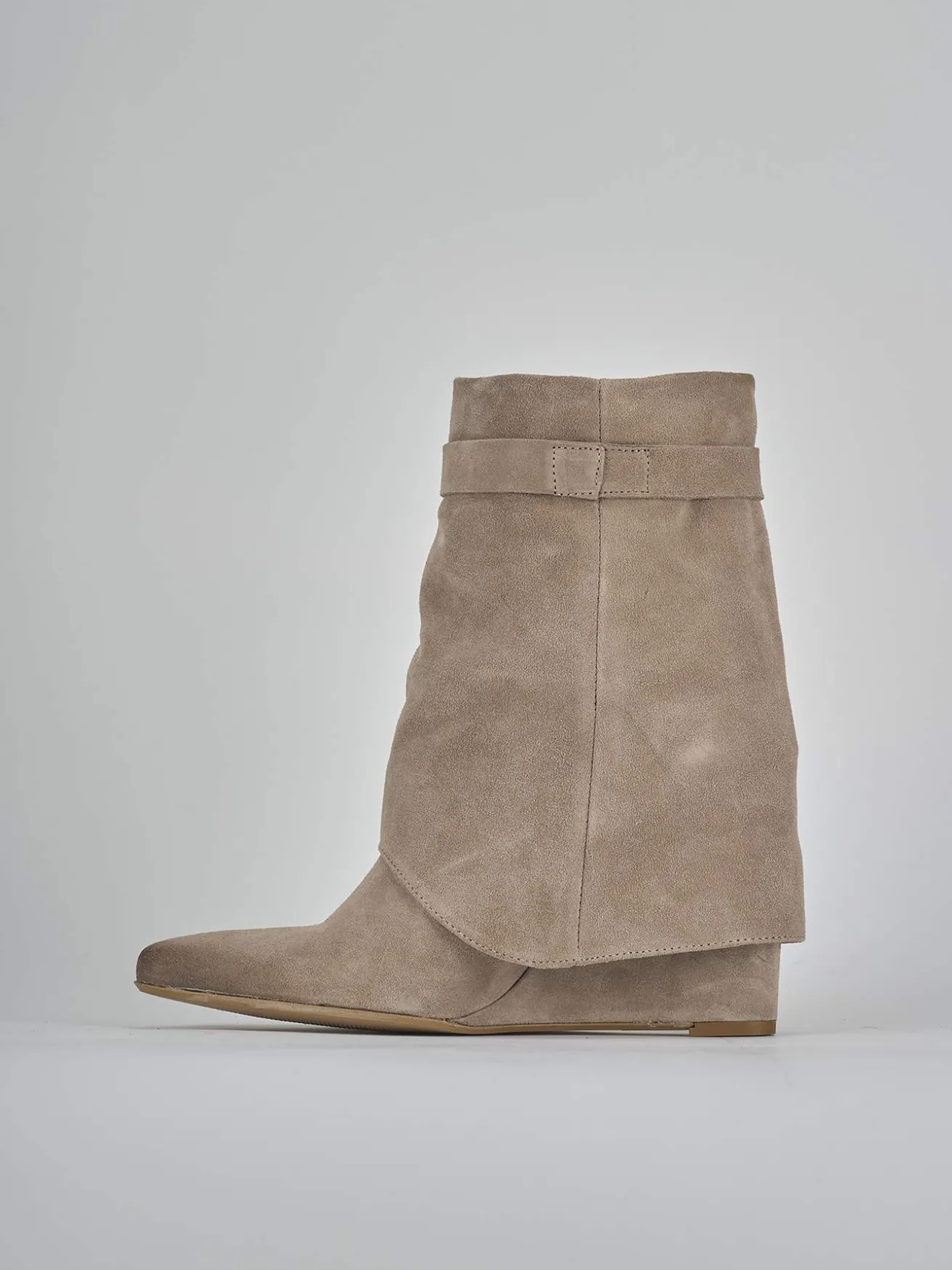 Stivali tacco 9cm camoscio marrone