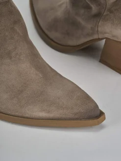 Stivali tacco 6cm camoscio beige