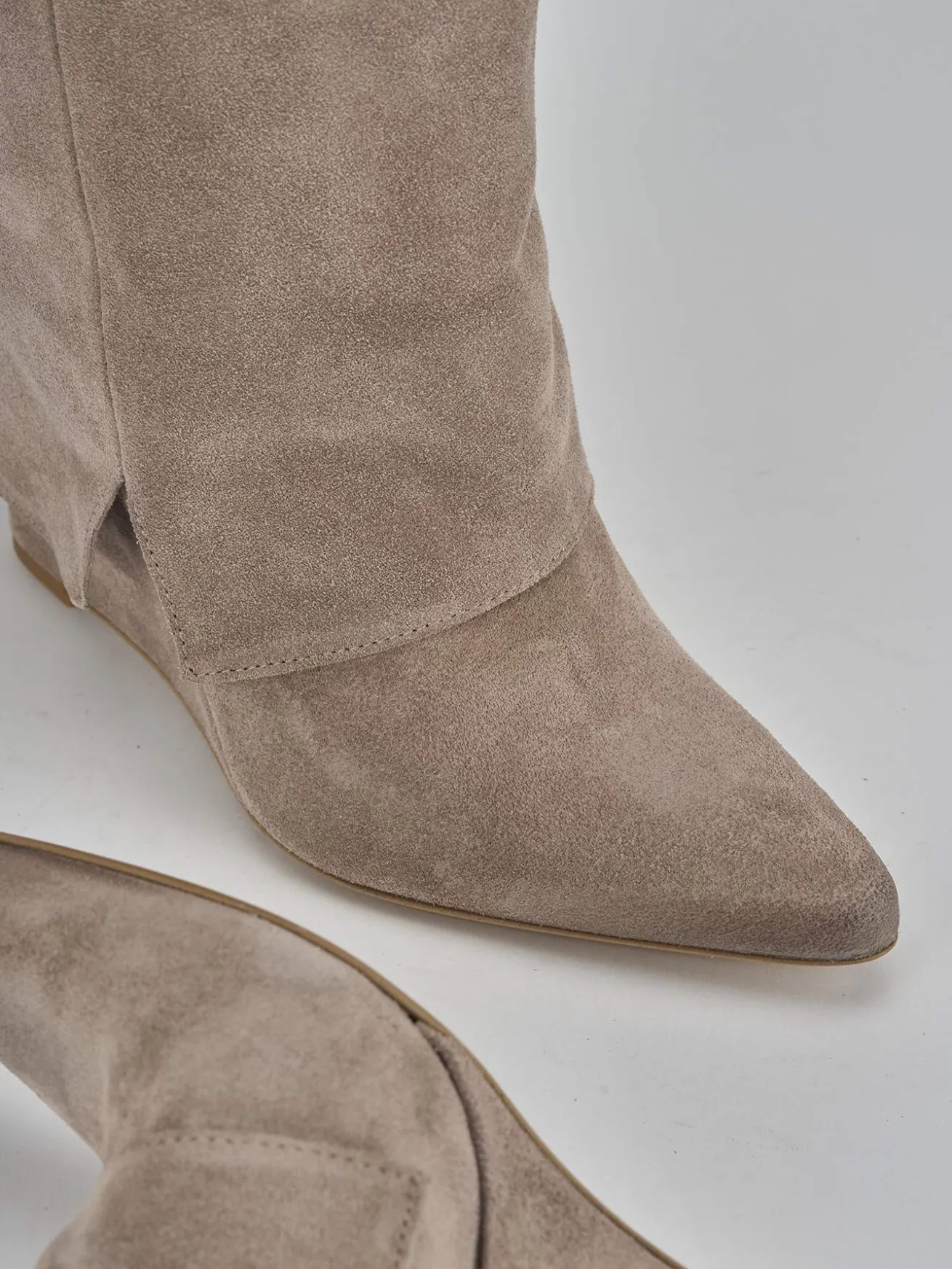 Stivali tacco 9cm camoscio marrone