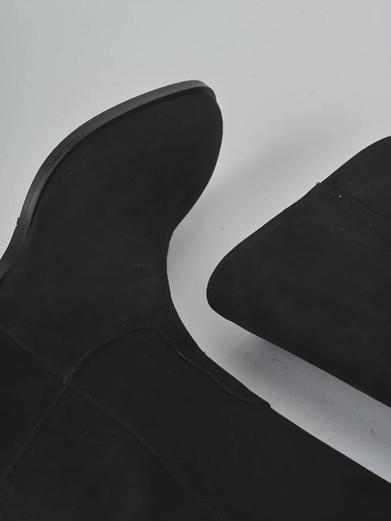 Stivali tacco 4cm camoscio nero