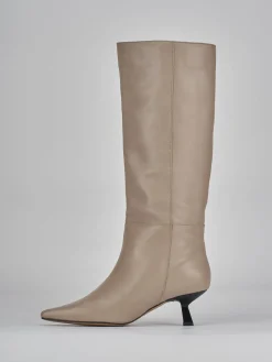 Stivali tacco 5cm pelle beige