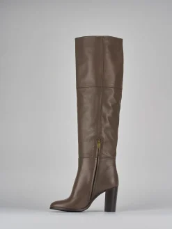 Stivali tacco 8cm pelle beige