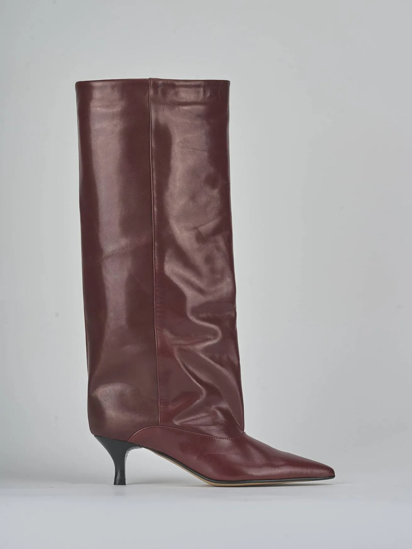 Stivali tacco 5cm pelle bordo'