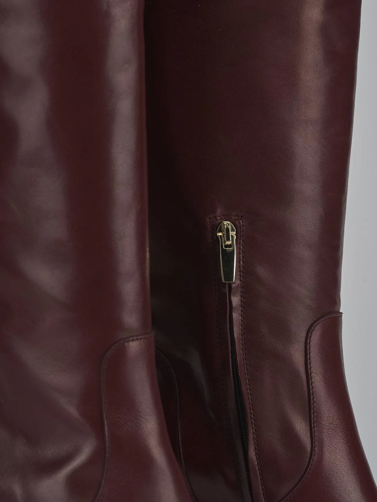 Stivali tacco 8cm pelle bordo'