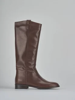 Stivali tacco 2cm pelle marrone