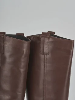 Stivali tacco 2cm pelle marrone