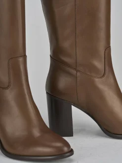 Stivali tacco 8cm pelle marrone