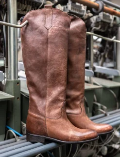 Stivali tacco 2cm pelle marrone