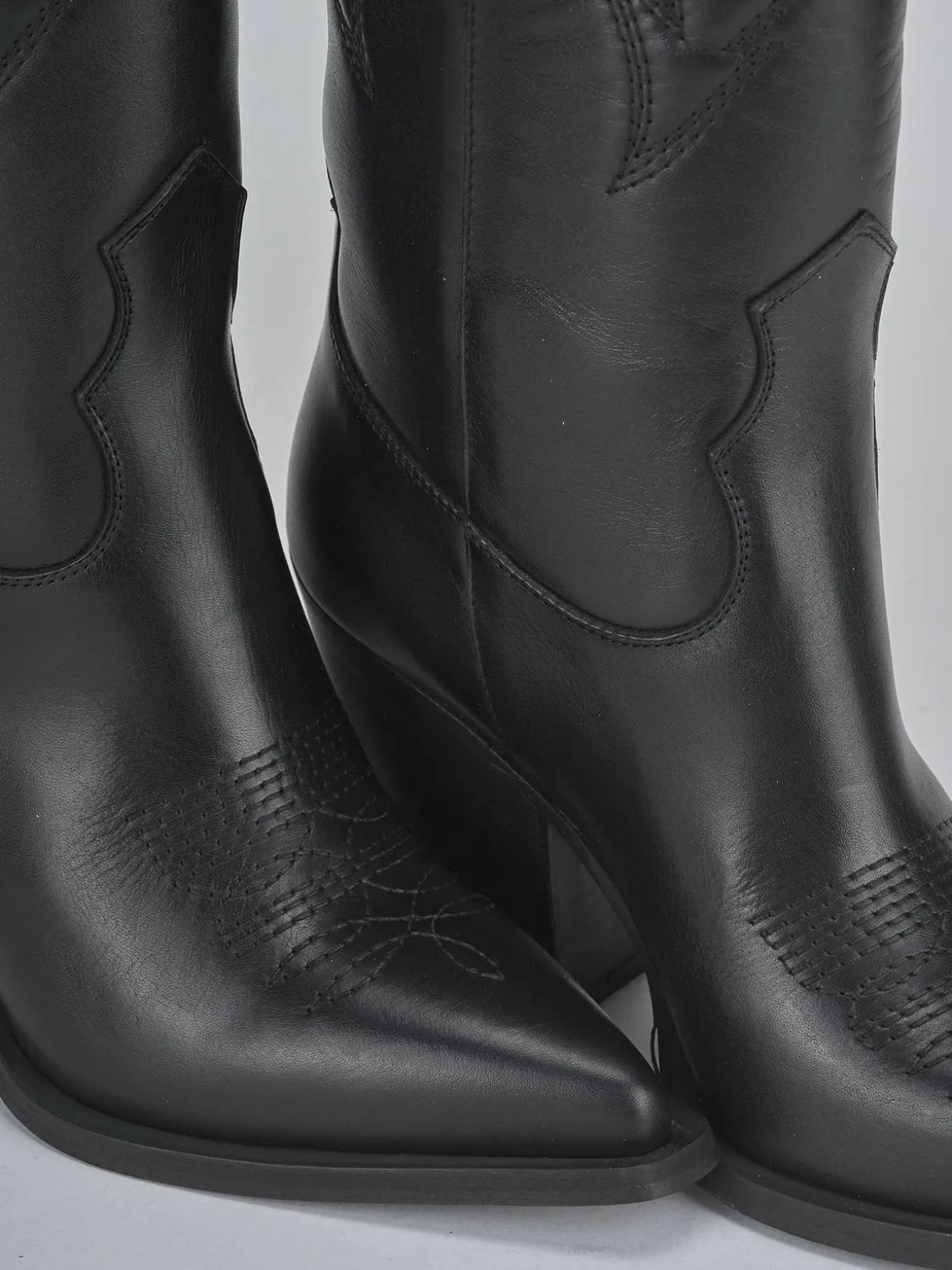 Stivali tacco 8cm pelle nero