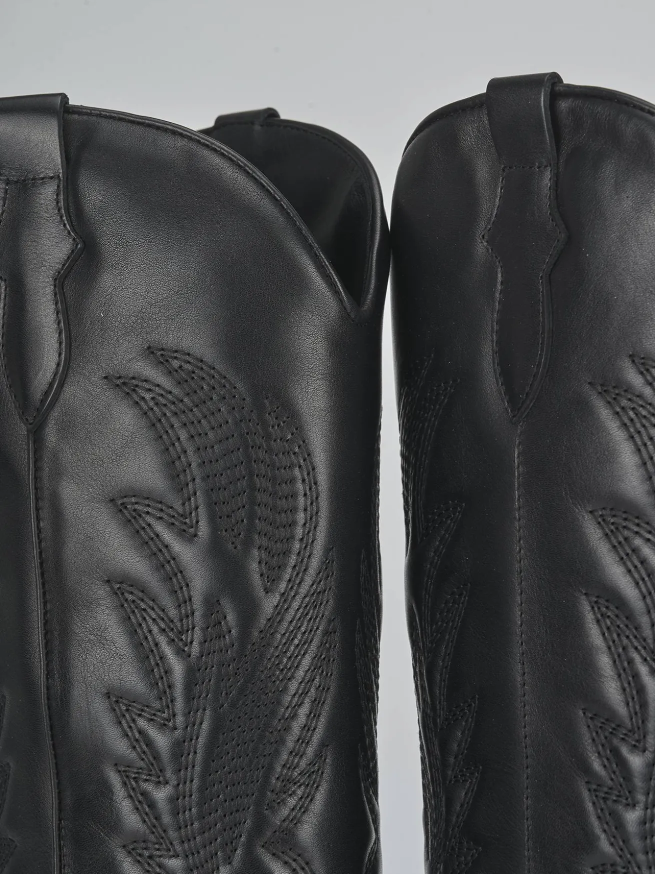 Stivali tacco 8cm pelle nero