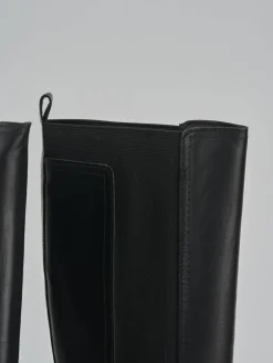 Stivali tacco 3cm pelle nero