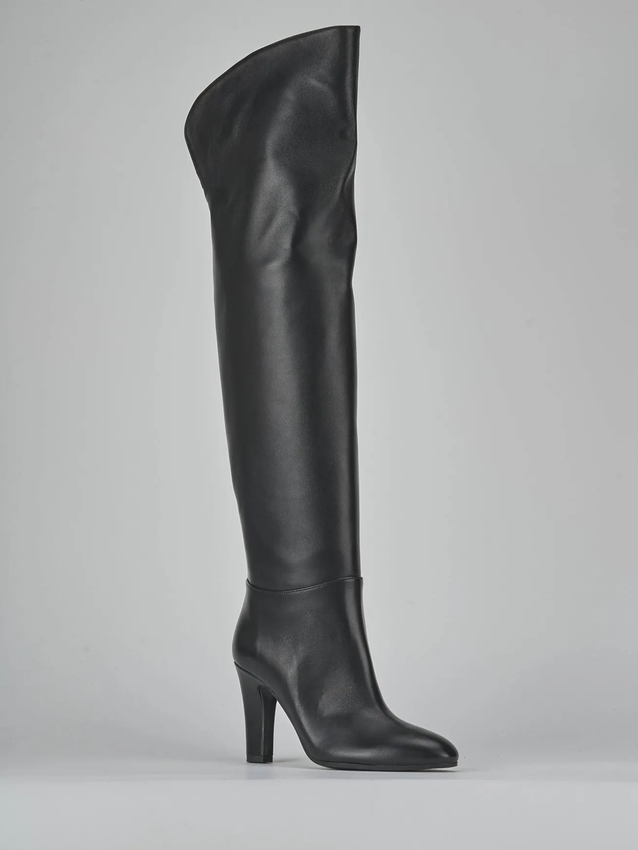 Stivali tacco 9cm pelle nero