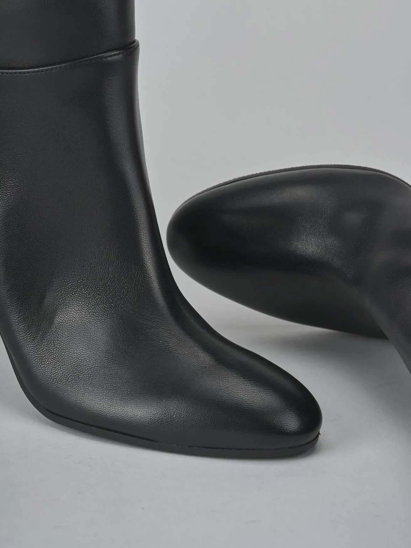 Stivali tacco 9cm pelle nero