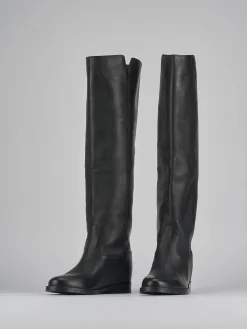 Stivali tacco 2cm pelle nero