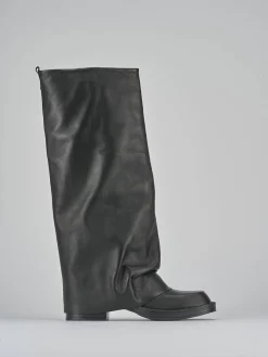 Stivali tacco 3cm pelle nero