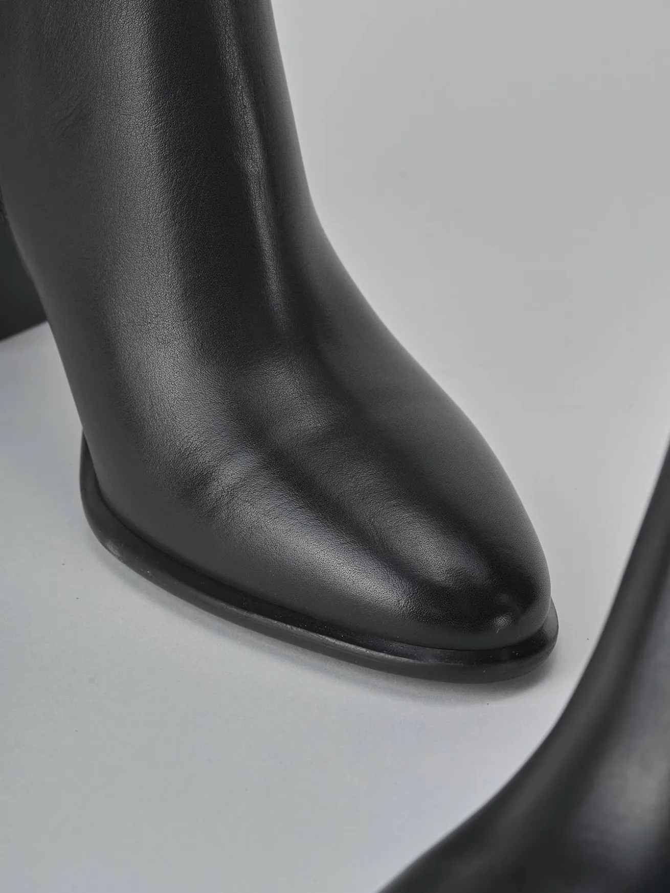 Stivali tacco 9cm pelle nero