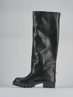 Stivali tacco 3cm pelle nero