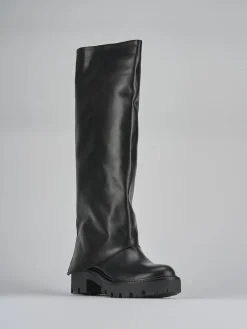 Stivali tacco 3cm pelle nero