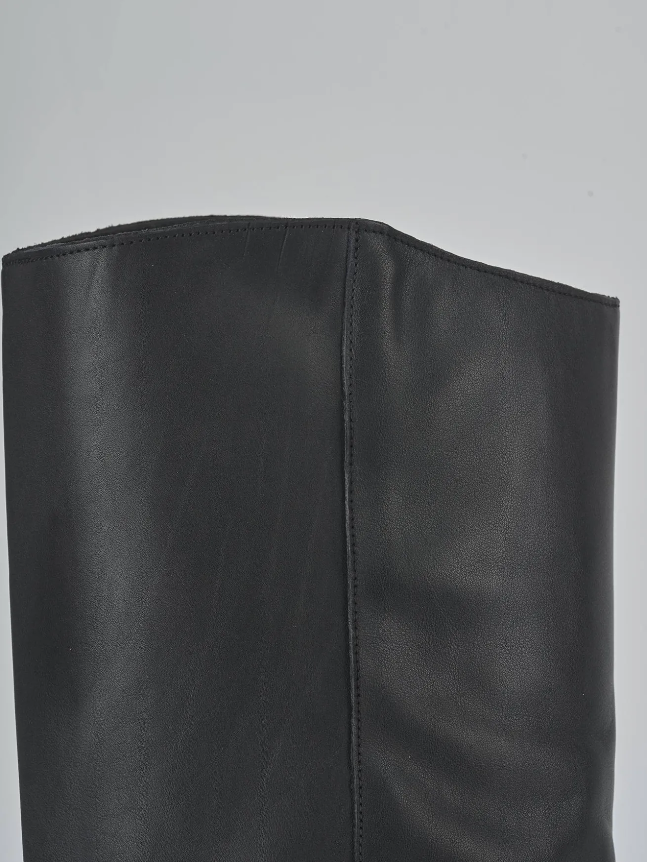 Stivali tacco 4cm pelle nero