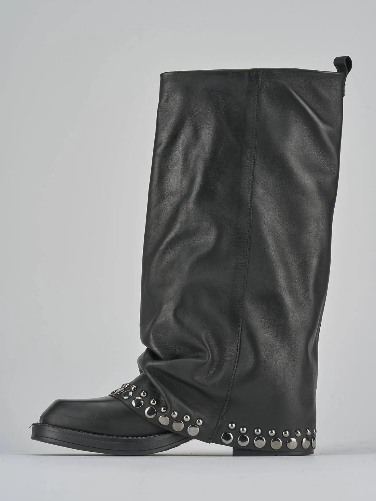 Stivali tacco 3cm pelle nero